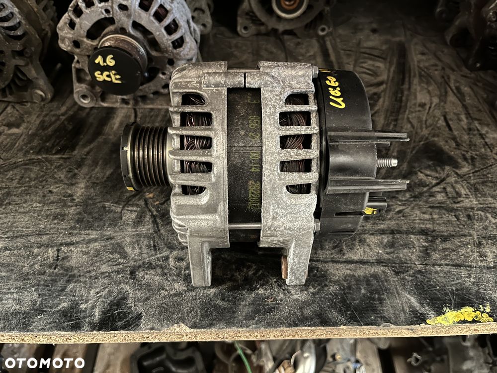 Alternator 2.0 DCI Renault Koleos II LIFT 231001537R - 1