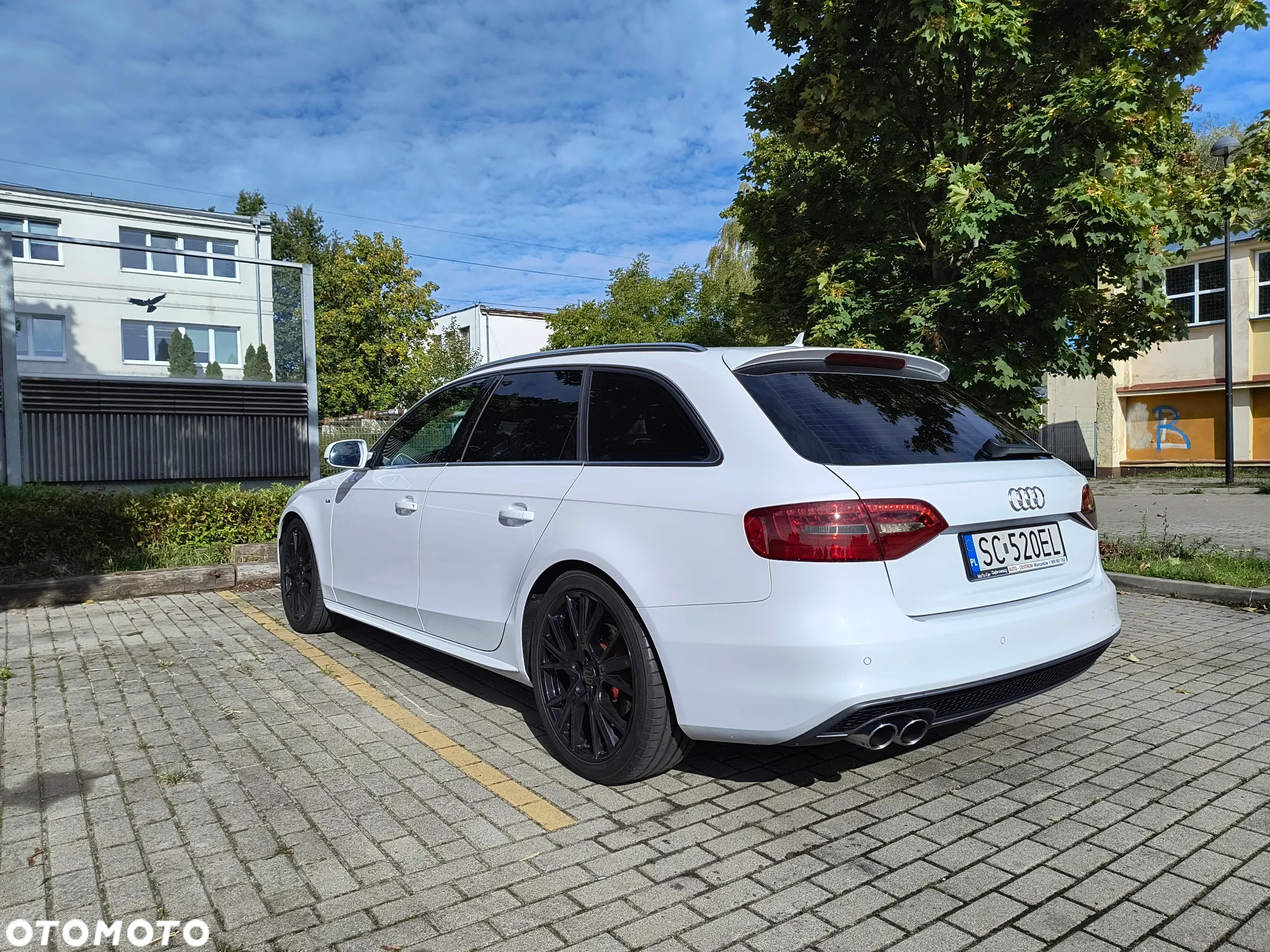 Audi A4 Avant 2.0 TDI DPF S line Sportpaket - 13