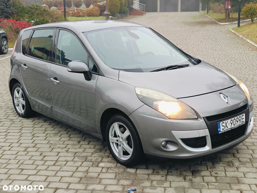 Renault Scenic TCe 130 Dynamique - 11