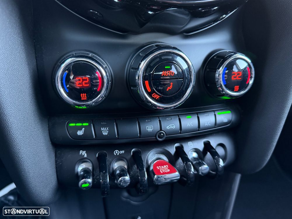 MINI 5 Portas One Sport Edition - 16