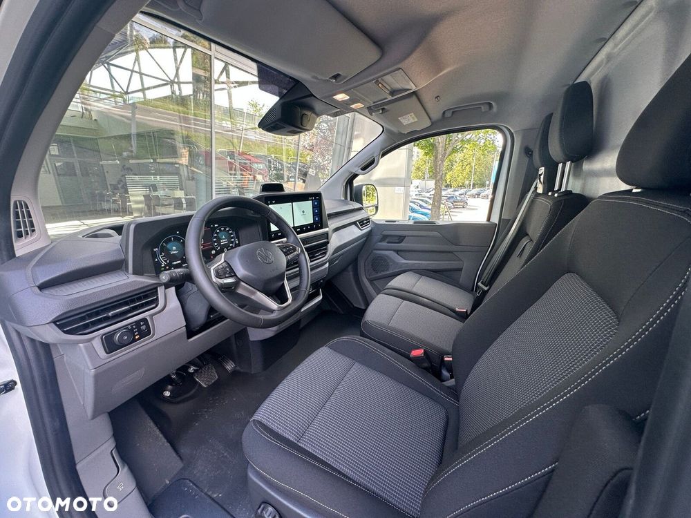 Volkswagen Transporter Transporter Furgon silnik: 2,0 l TDI 150 KM / skrzynia biegów: 8-biegowa automatyczna rozstaw osi: 3500 mm - 10