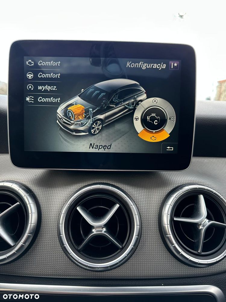 Mercedes-Benz CLA 220 d 7G-DCT - 26