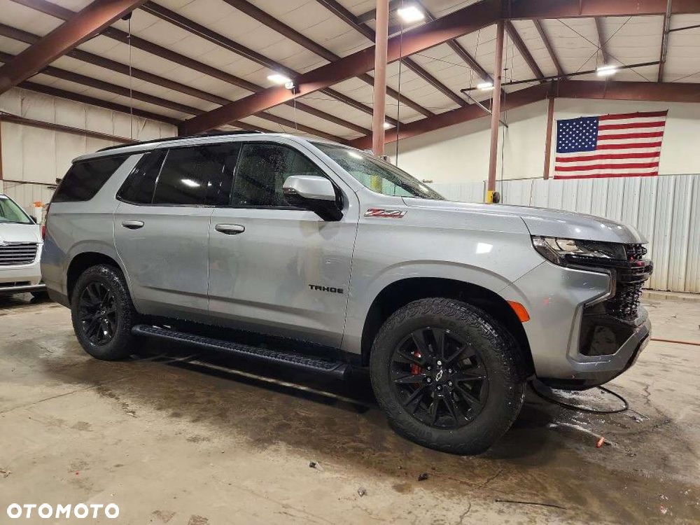 Chevrolet Tahoe - 5