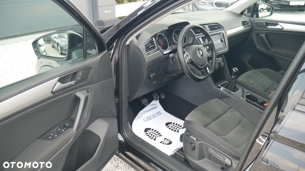 Volkswagen Tiguan - 10