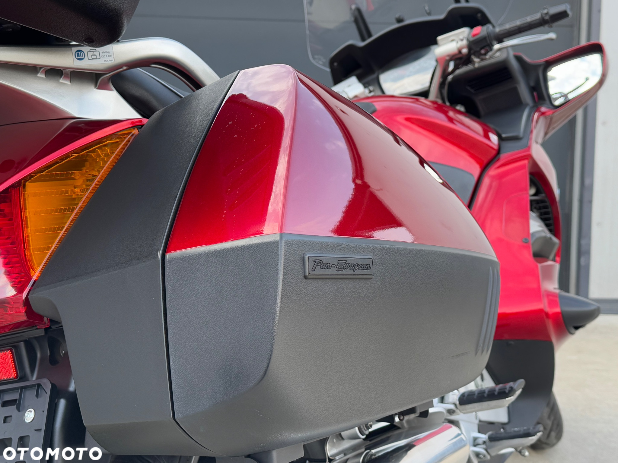 Honda ST - 8