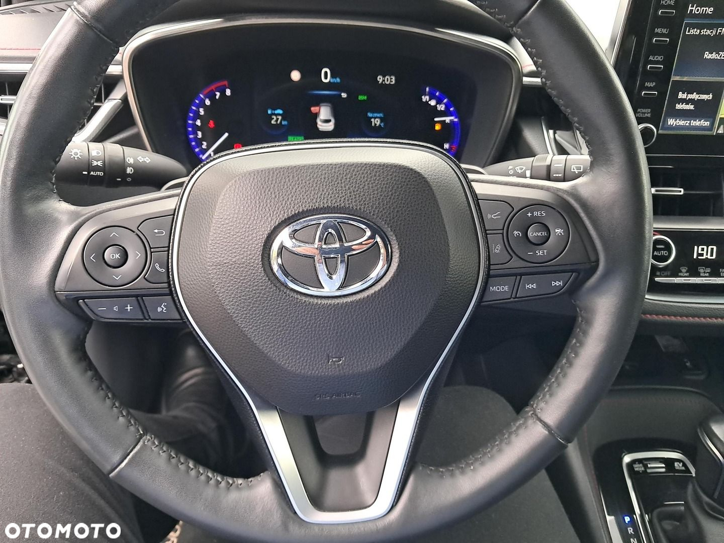 Toyota Corolla - 18