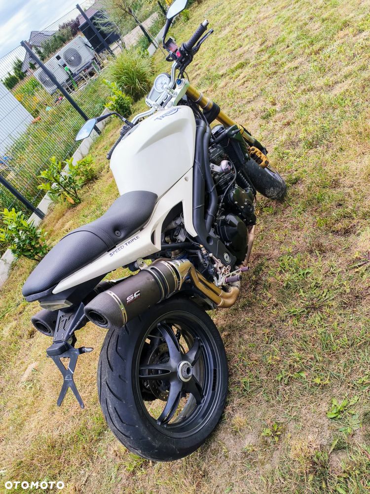 Triumph Speed Triple - 3