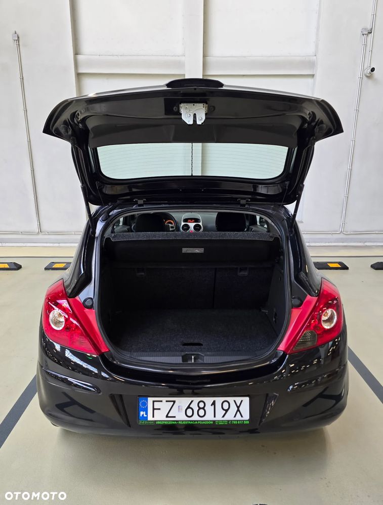 Opel Corsa 1.2 16V Sport - 13