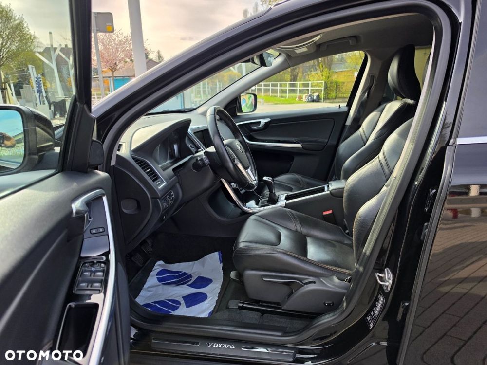 Volvo XC 60 - 4