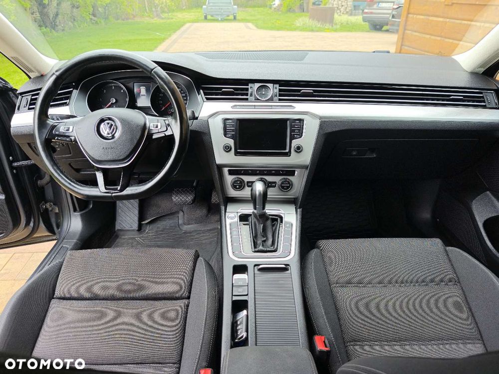 Volkswagen Passat 2.0 TDI BMT Comfortline DSG7 - 13
