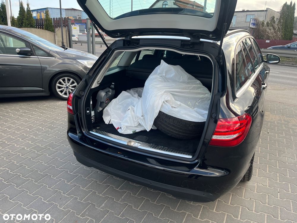 Mercedes-Benz Klasa C 200 (BlueTEC) d Exclusive - 12