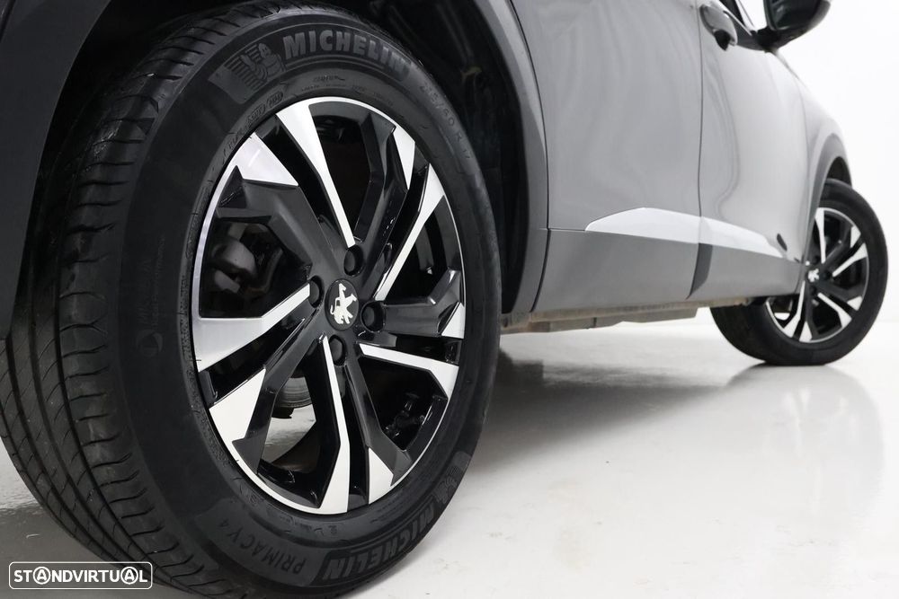 Peugeot 2008 1.2 PureTech Allure - 10