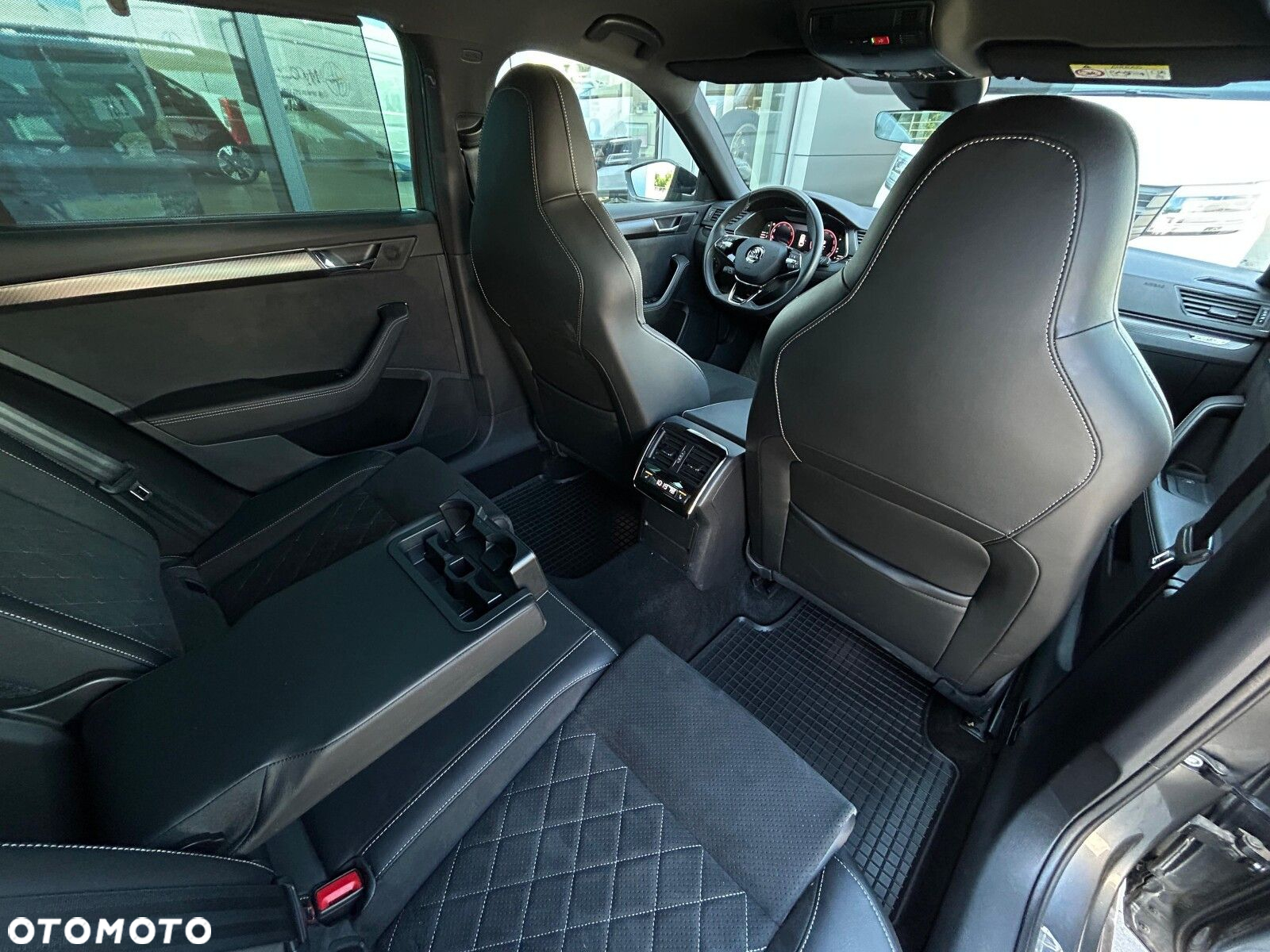 Skoda Superb 2.0 TSI 4x4 Sportline DSG - 9