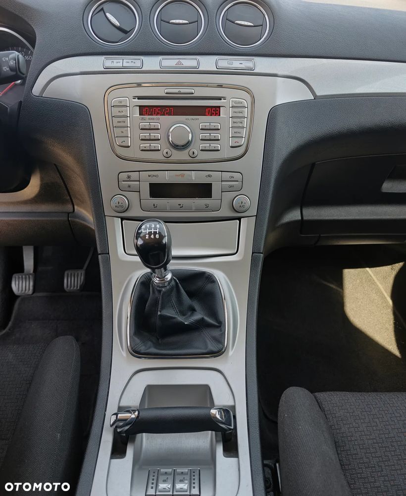 Ford S-Max 2.0 TDCi Trend - 11