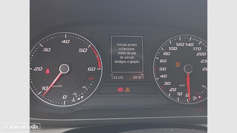 SEAT Leon ST 2.0 TDI Style — fotografia 18