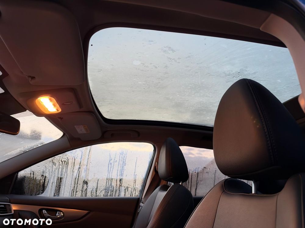 Nissan Qashqai 1.3 DIG-T Tekna - 15
