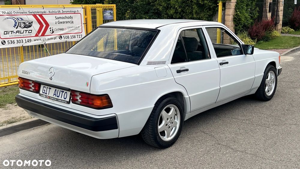 Mercedes-Benz W201 (190) - 4