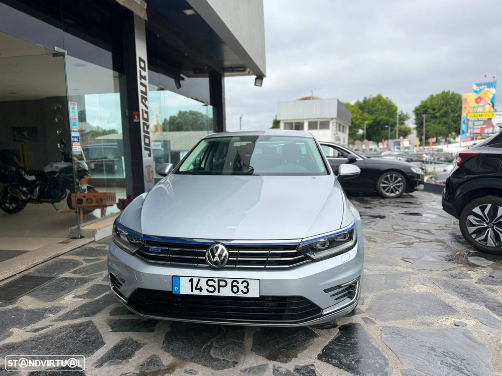 VW Passat - 3
