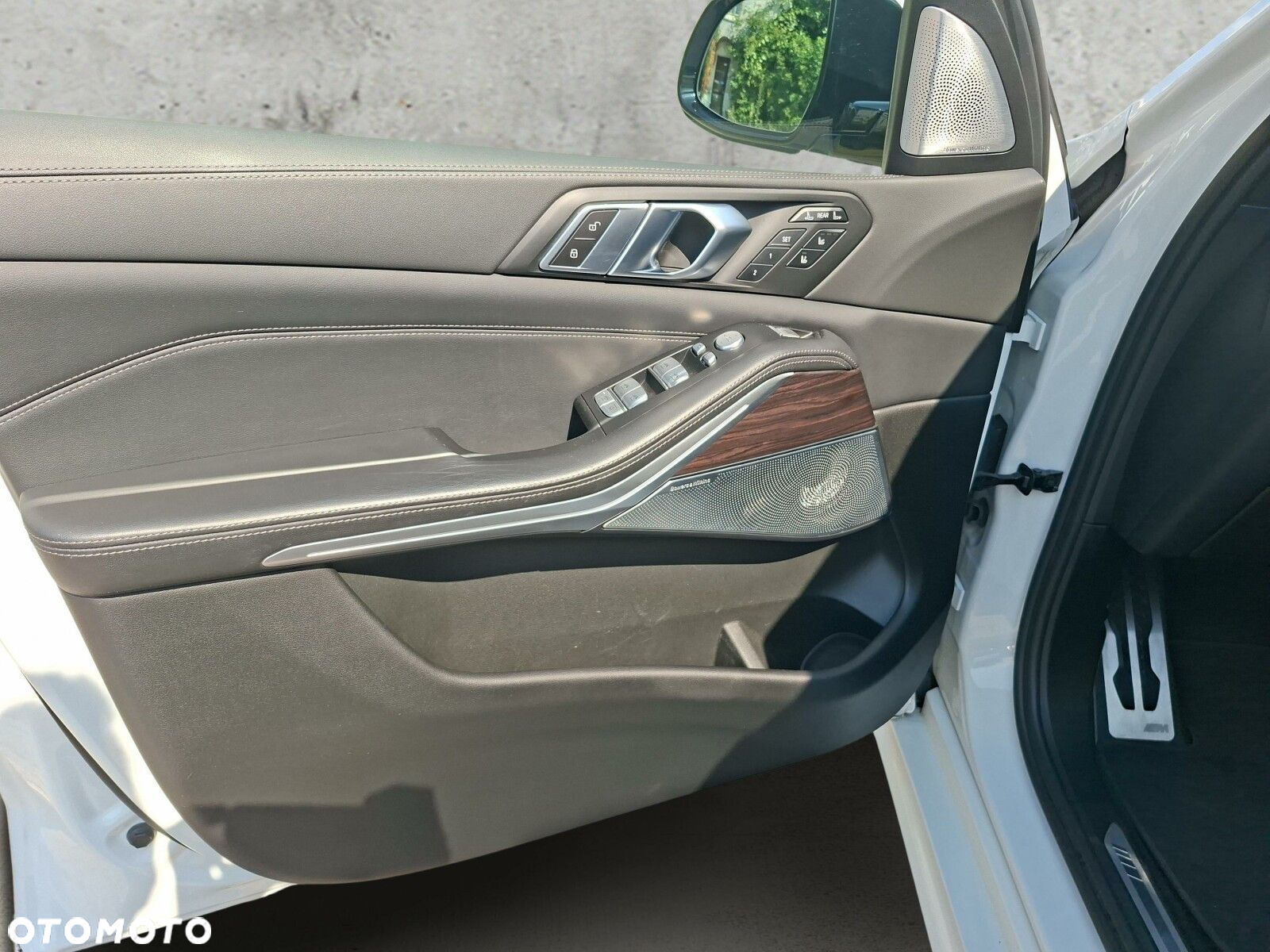 BMW X7 - 11