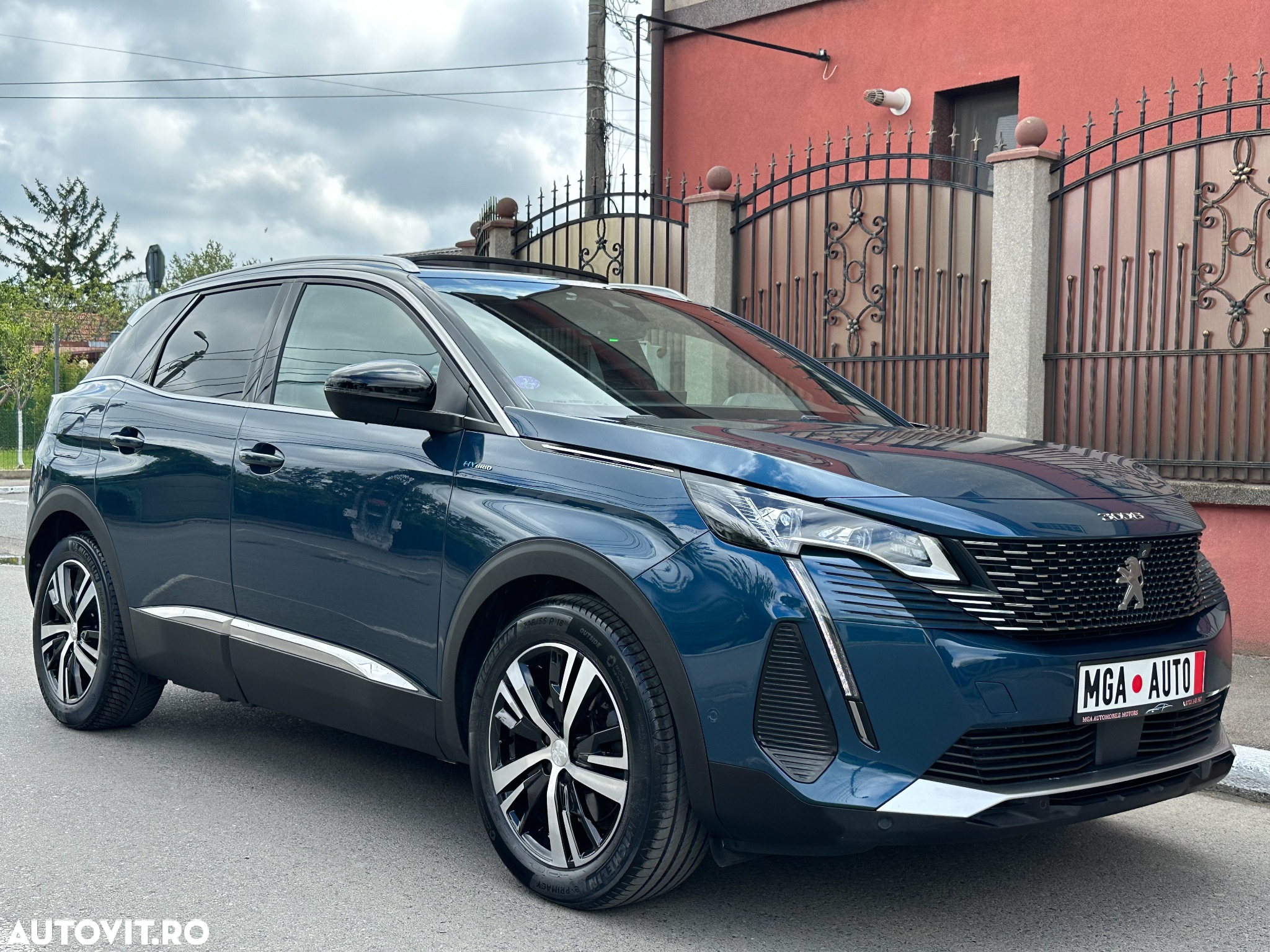 Peugeot 3008 PHEV EAT8 GT Pack - 18