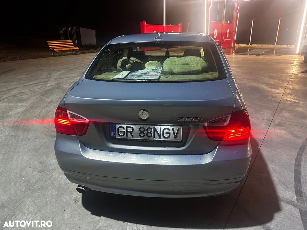 BMW Seria 3 - 2