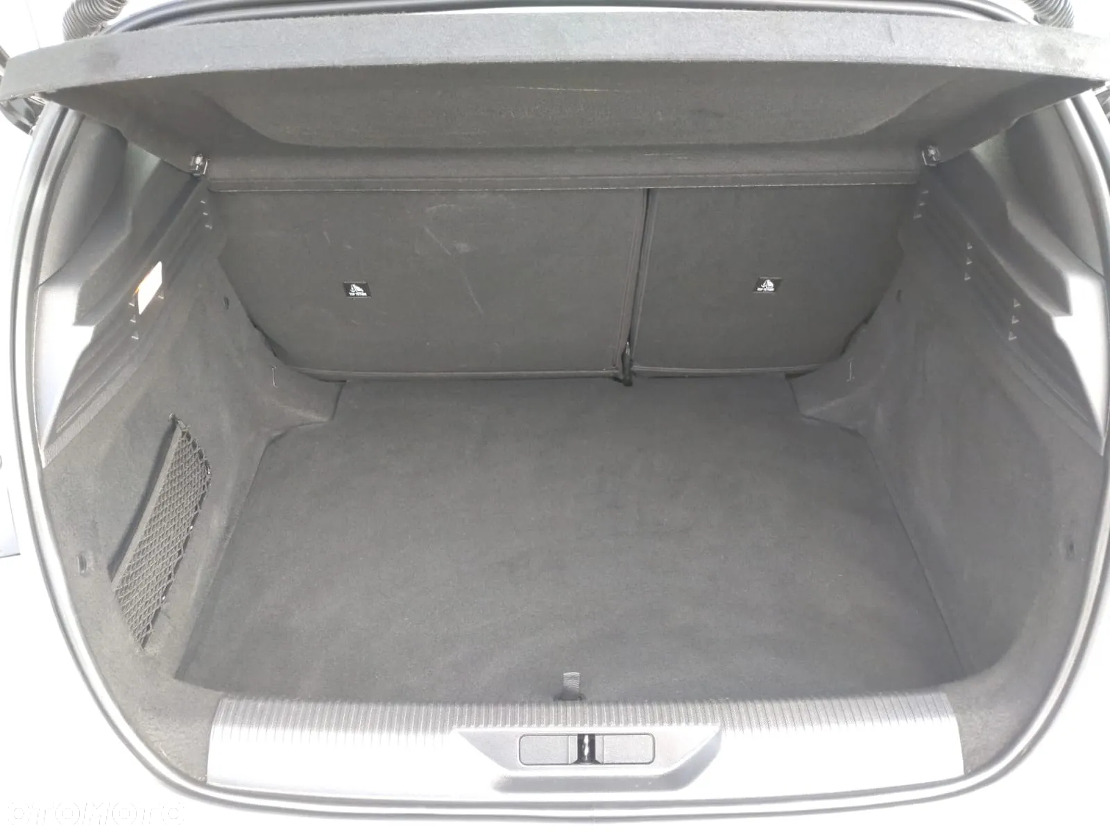 Peugeot 308 1.2 PureTech GPF Allure Pack S&S - 17