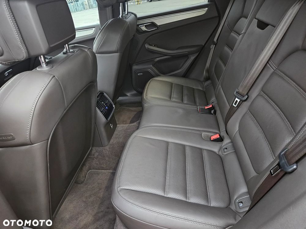 Porsche Macan PDK - 21