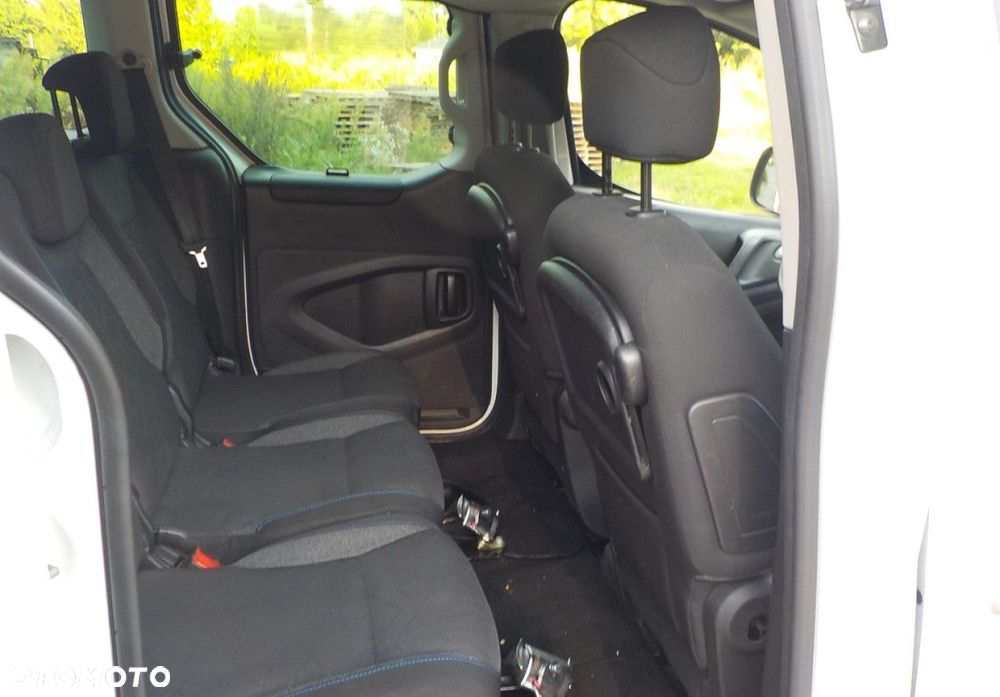 Peugeot Partner - 24