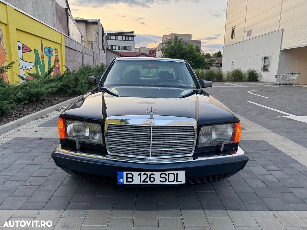 Mercedes-Benz W126 - 1