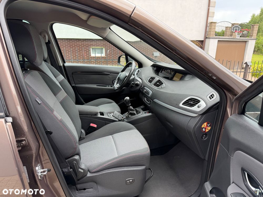 Renault Grand Scenic Gr 1.6 dCi Energy TomTom Edition - 17