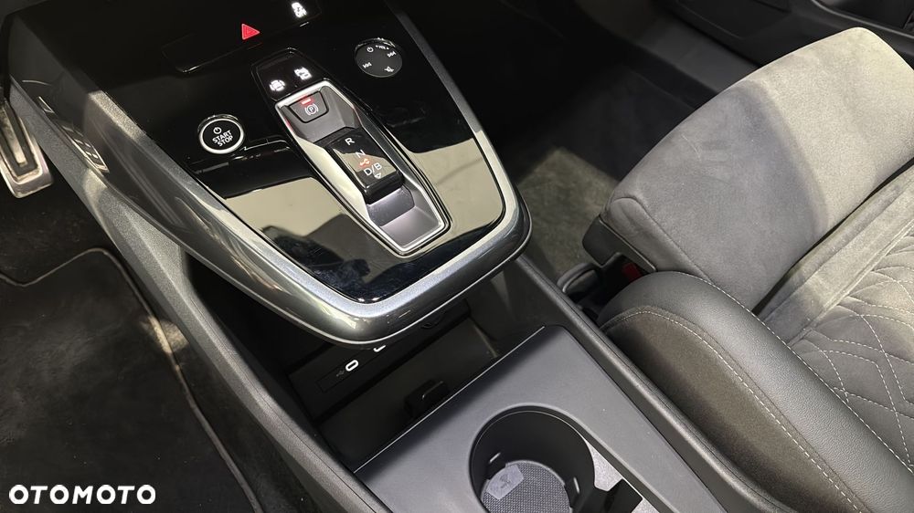 Audi Q4 e-tron - 16