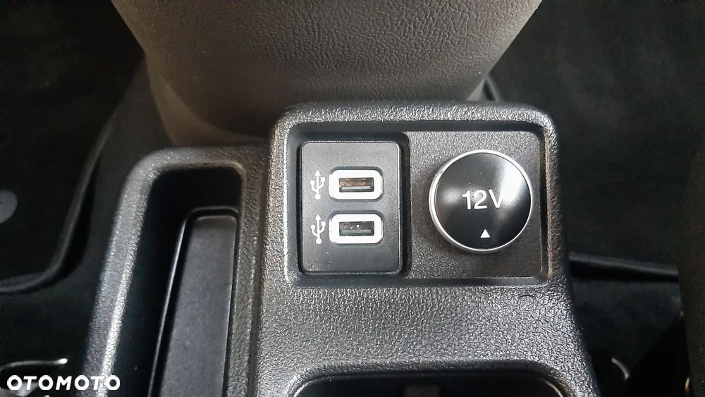 Ford Tourneo Connect 1.5TDCi Start-Stop Titanium - 26