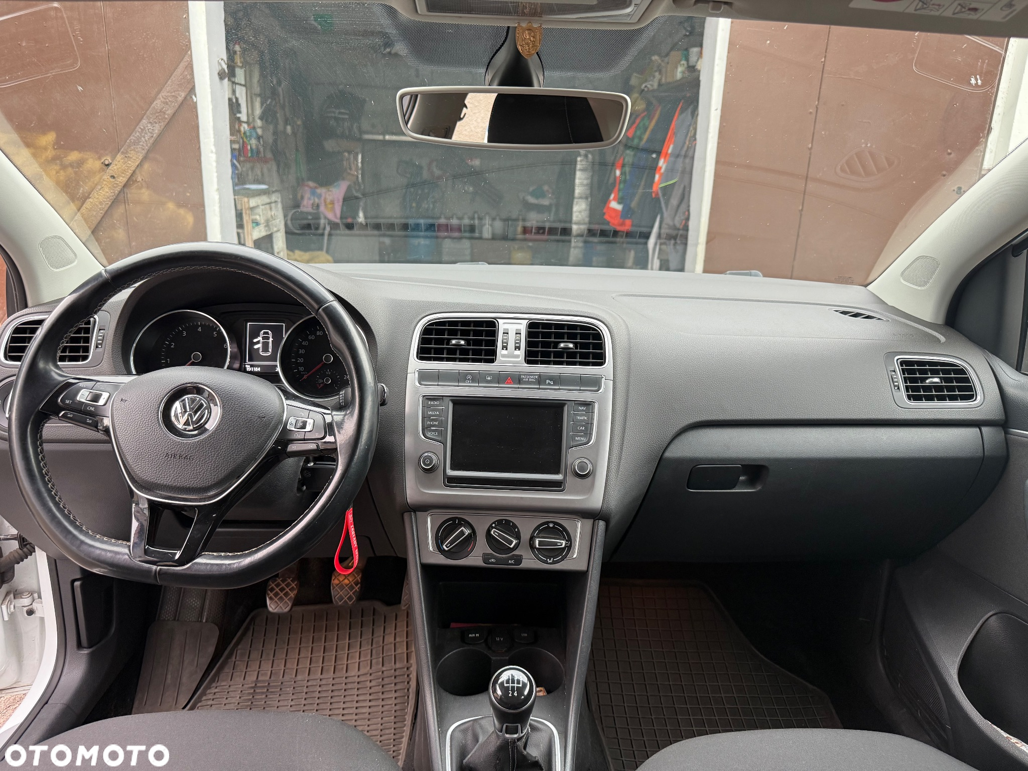 Volkswagen Polo - 10