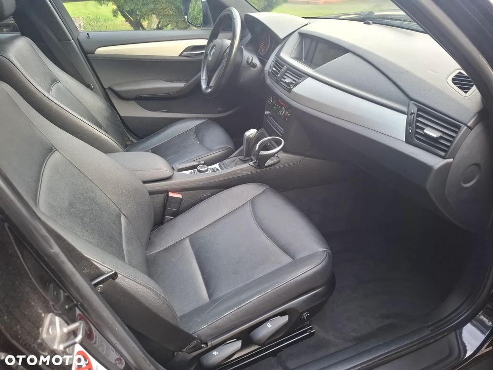 BMW X1 xDrive20d - 11