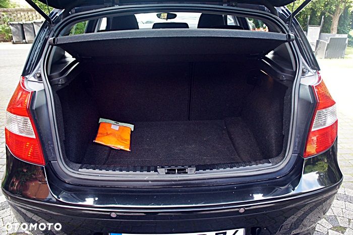 BMW Seria 1 - 21