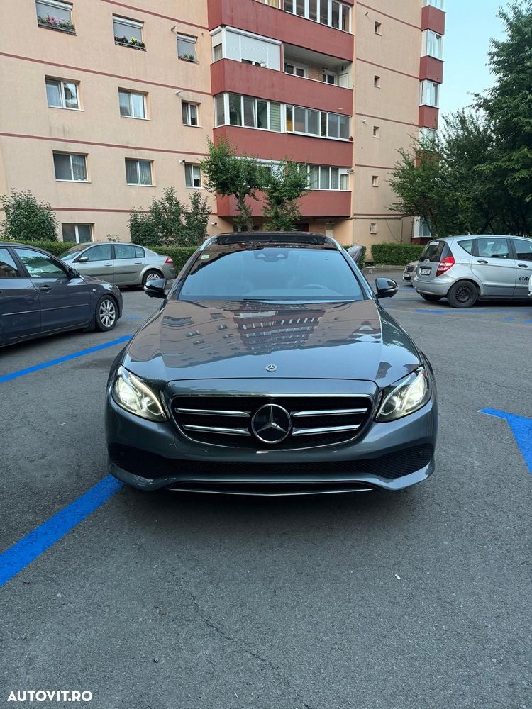 Mercedes-Benz E 300 T-Modell Aut - 3