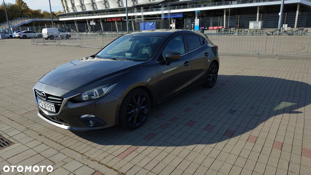 Mazda 3 - 5