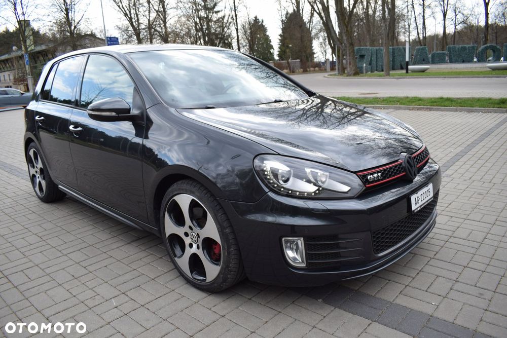 Volkswagen Golf 2.0 TSI GTI DSG - 3