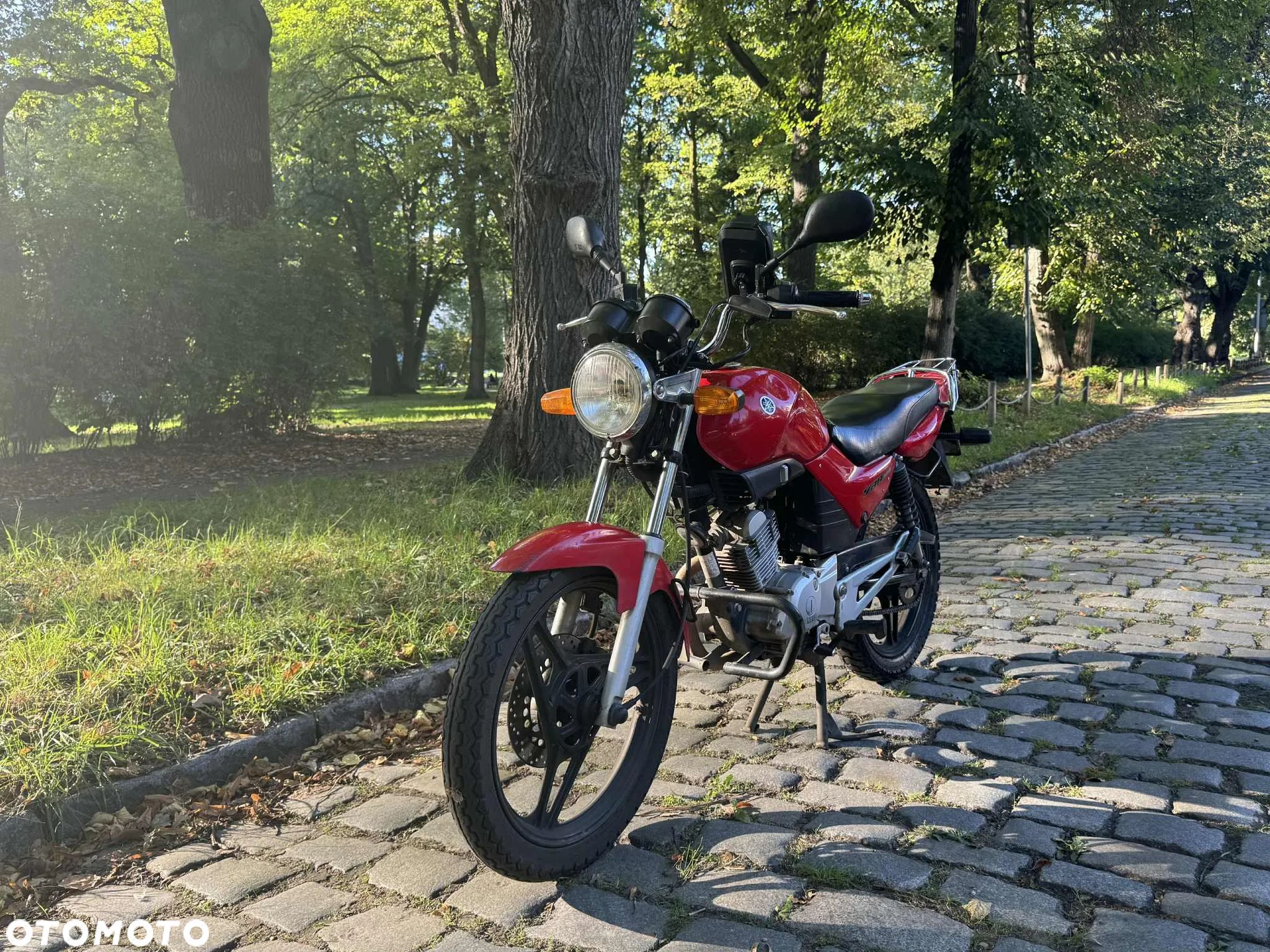 Yamaha YBR - 1