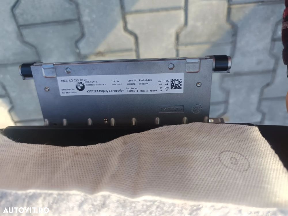 Display navigatie BMW Seria 7 G11 Cod: 6805326 - 2
