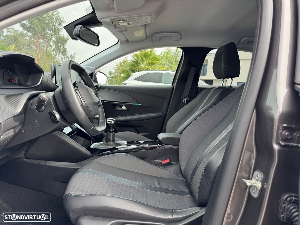 Peugeot 208 1.2 PureTech Allure Pack - 24