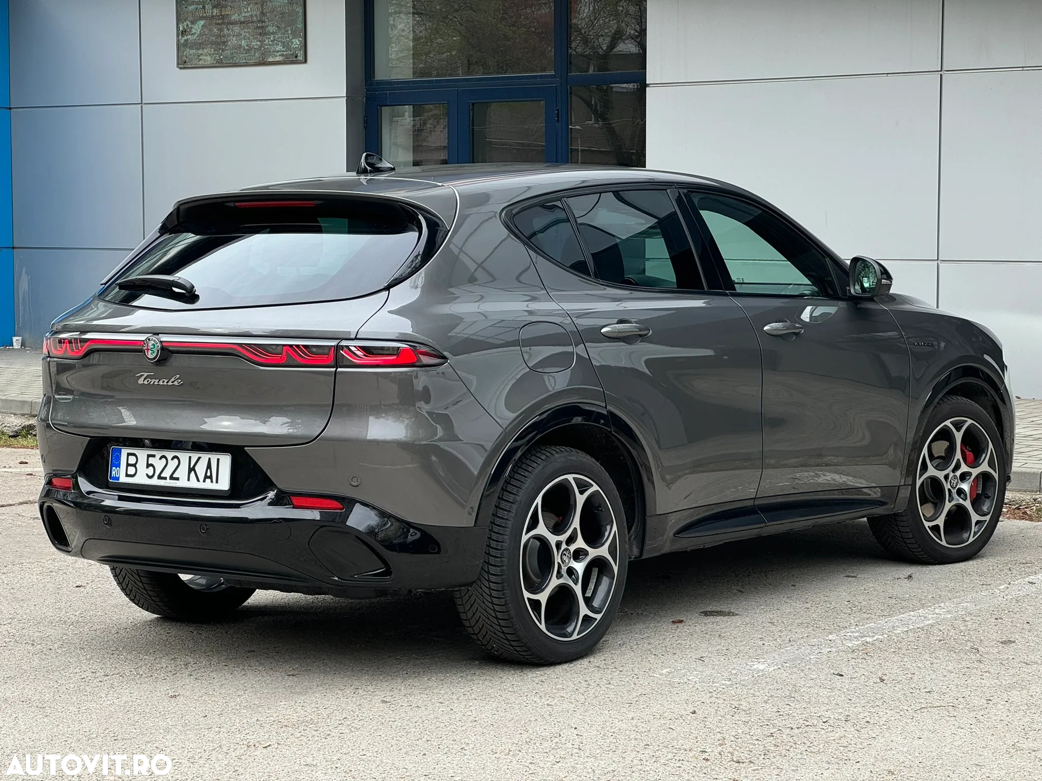 Alfa Romeo Tonale 1.6 FWD AT Veloce - 4