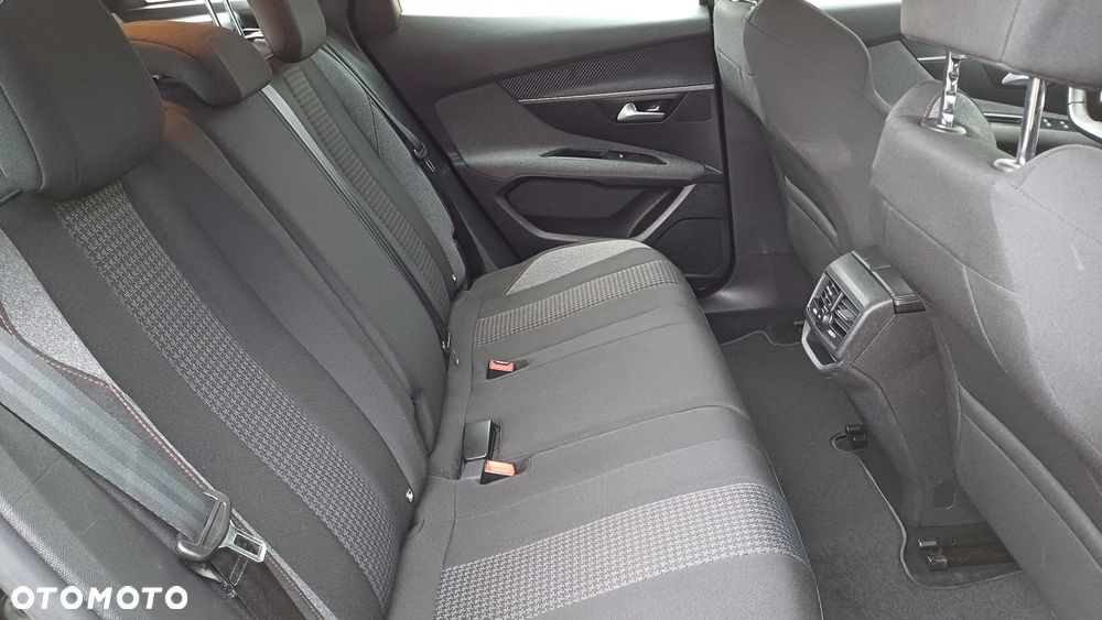 Peugeot 3008 BlueHDi 130 Stop & Start EAT8 Active Business-Paket - 12