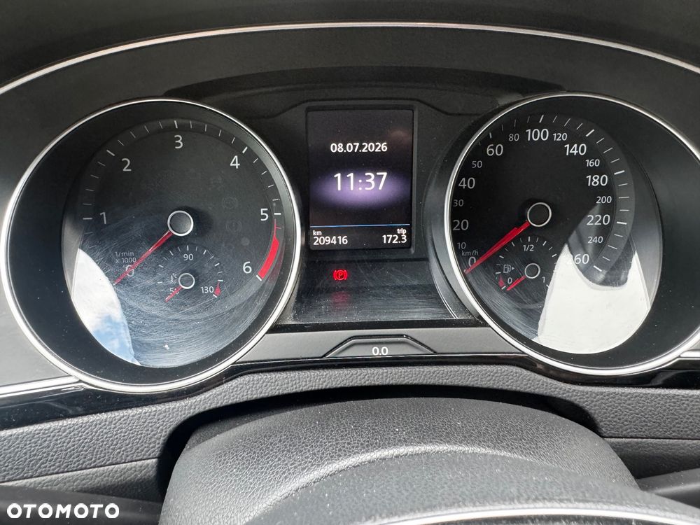 Volkswagen Passat 2.0 TDI BMT Comfortline - 9