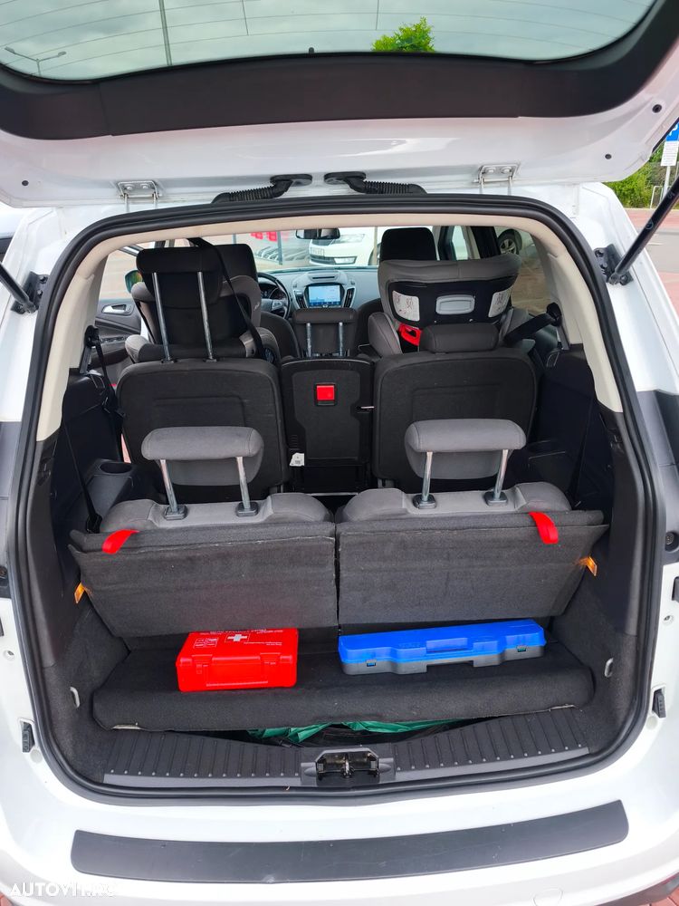 Ford Grand C-Max 2.0 TDCi Powershift Titanium - 6