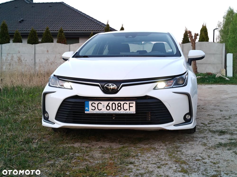 Toyota Corolla - 2