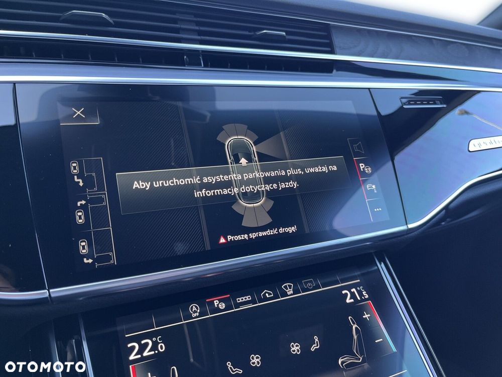 Audi A8 - 32