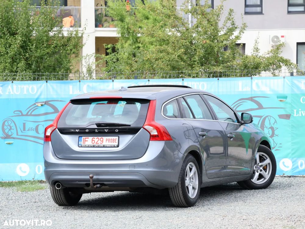 Volvo V60 D2 Geartronic Momentum - 4