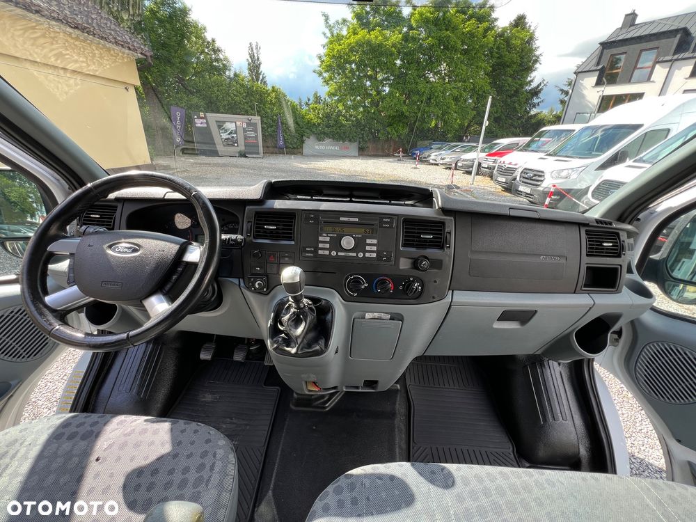 Ford Transit Furgon Brygadowy Doka 6 os. 4x4 AWD L3H2 2.4 TDCI 140KM Webasto HAK - 12
