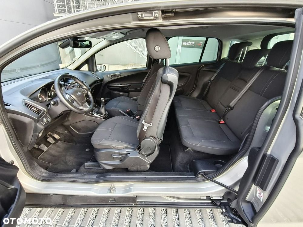 Ford B-MAX - 11